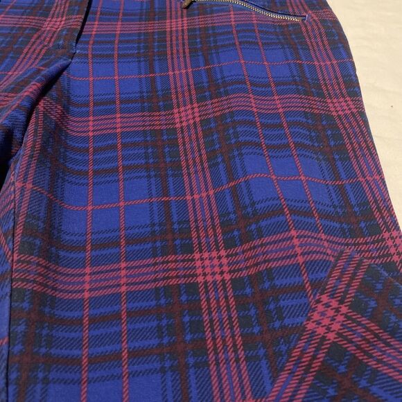 Womens Time and Tru Ponte Capri Pants Blue Plaid Size 14 ( No Pockets ) 34x24 - Picture 3 of 16